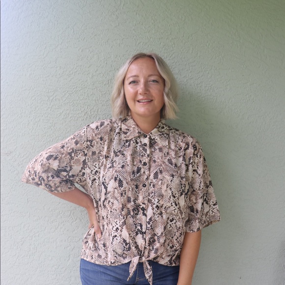 Meet your Posher, Olga - Picture 3 of 3